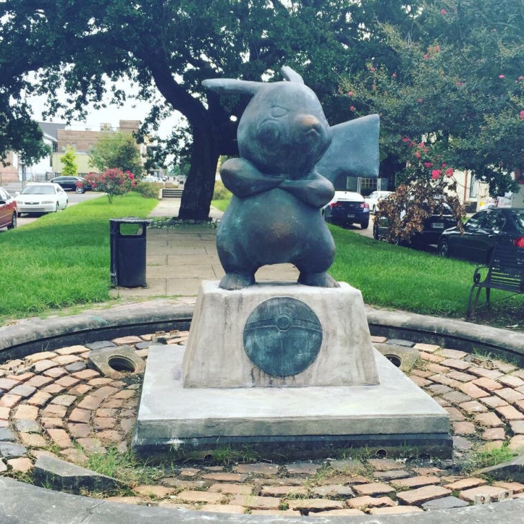pikachu_statue_new_orleans